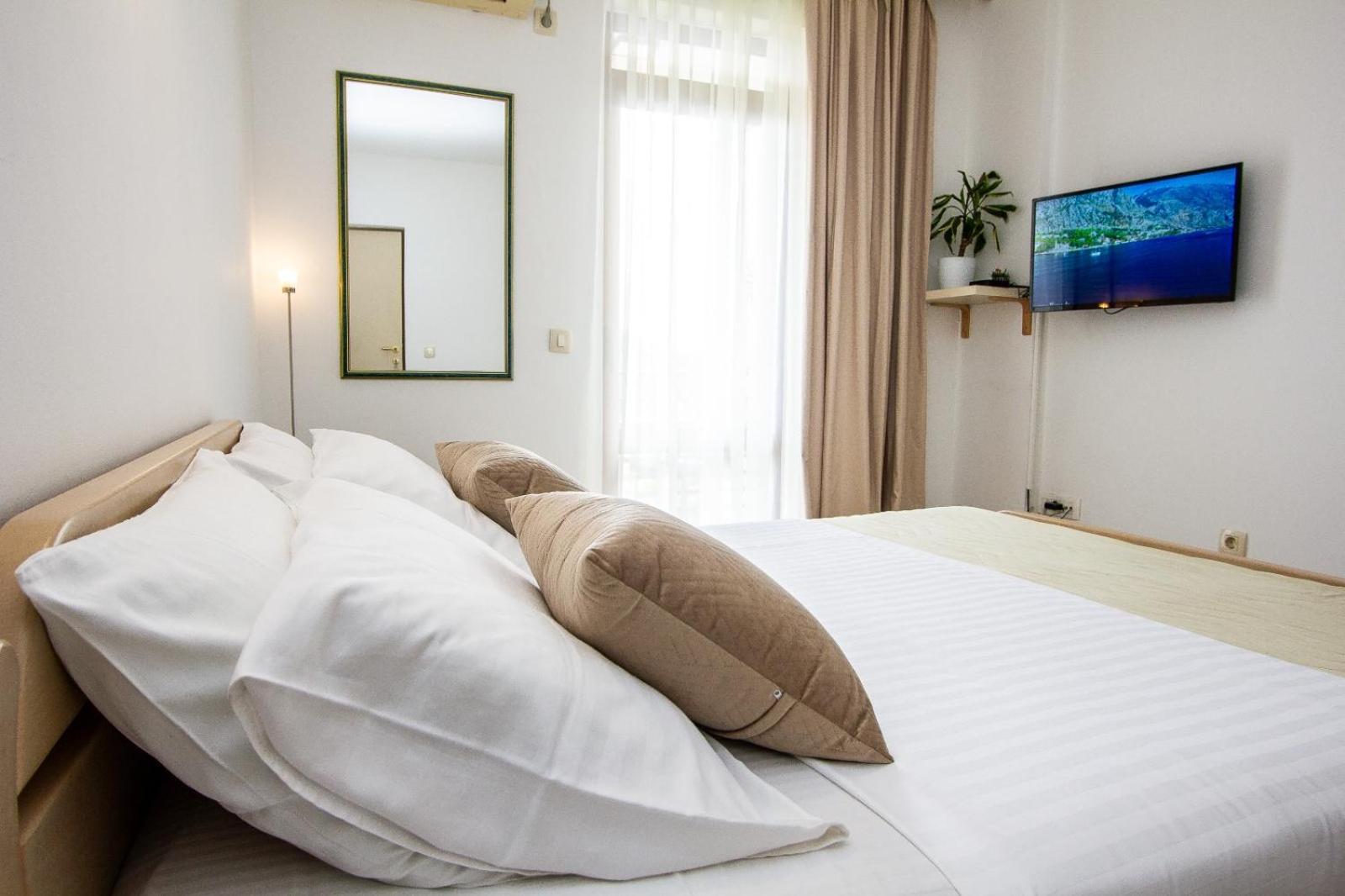 Apartments Ardura Петровац Экстерьер фото