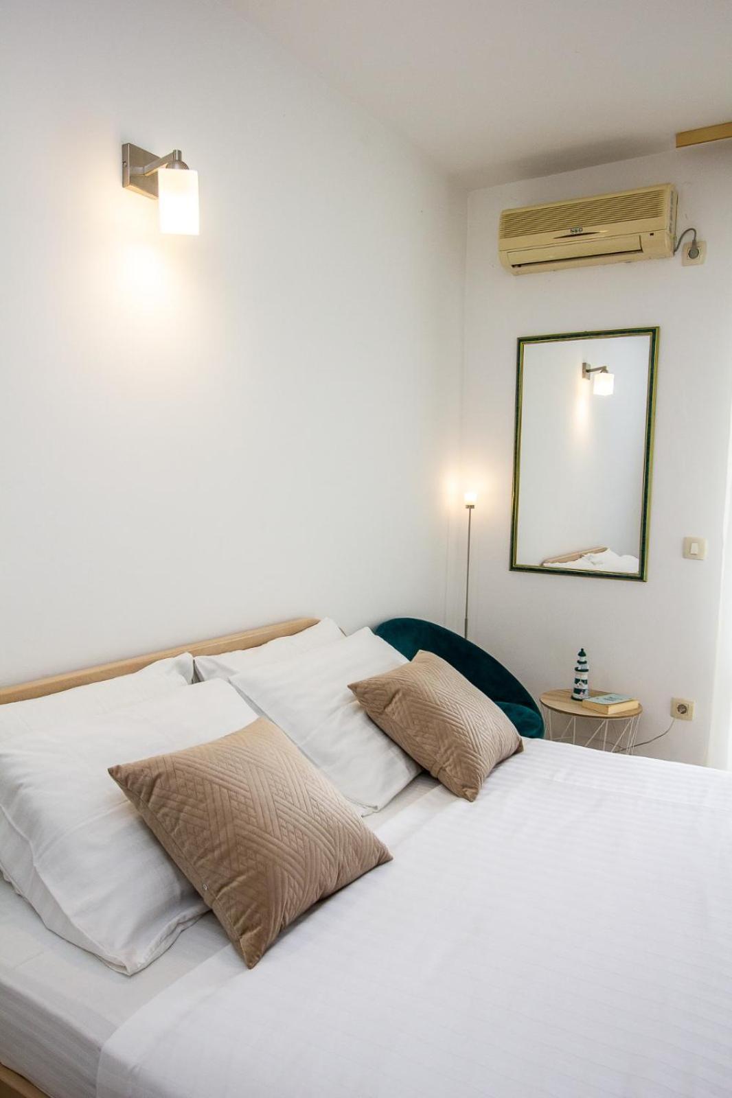 Apartments Ardura Петровац Экстерьер фото