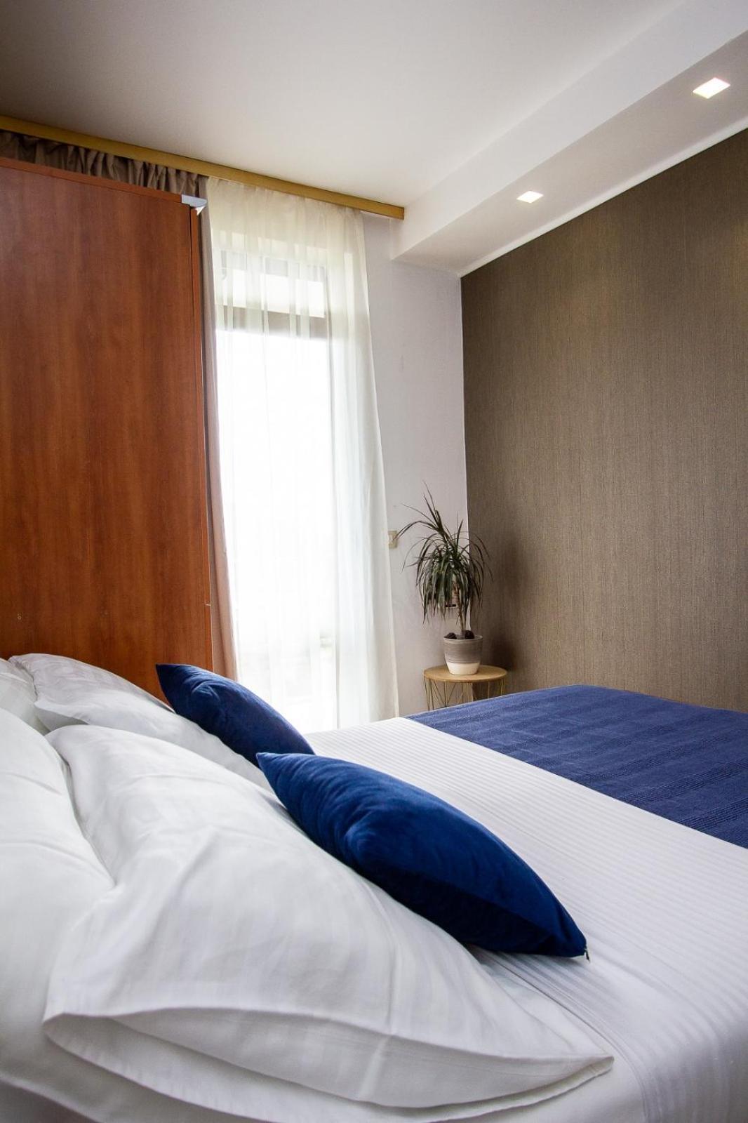 Apartments Ardura Петровац Экстерьер фото