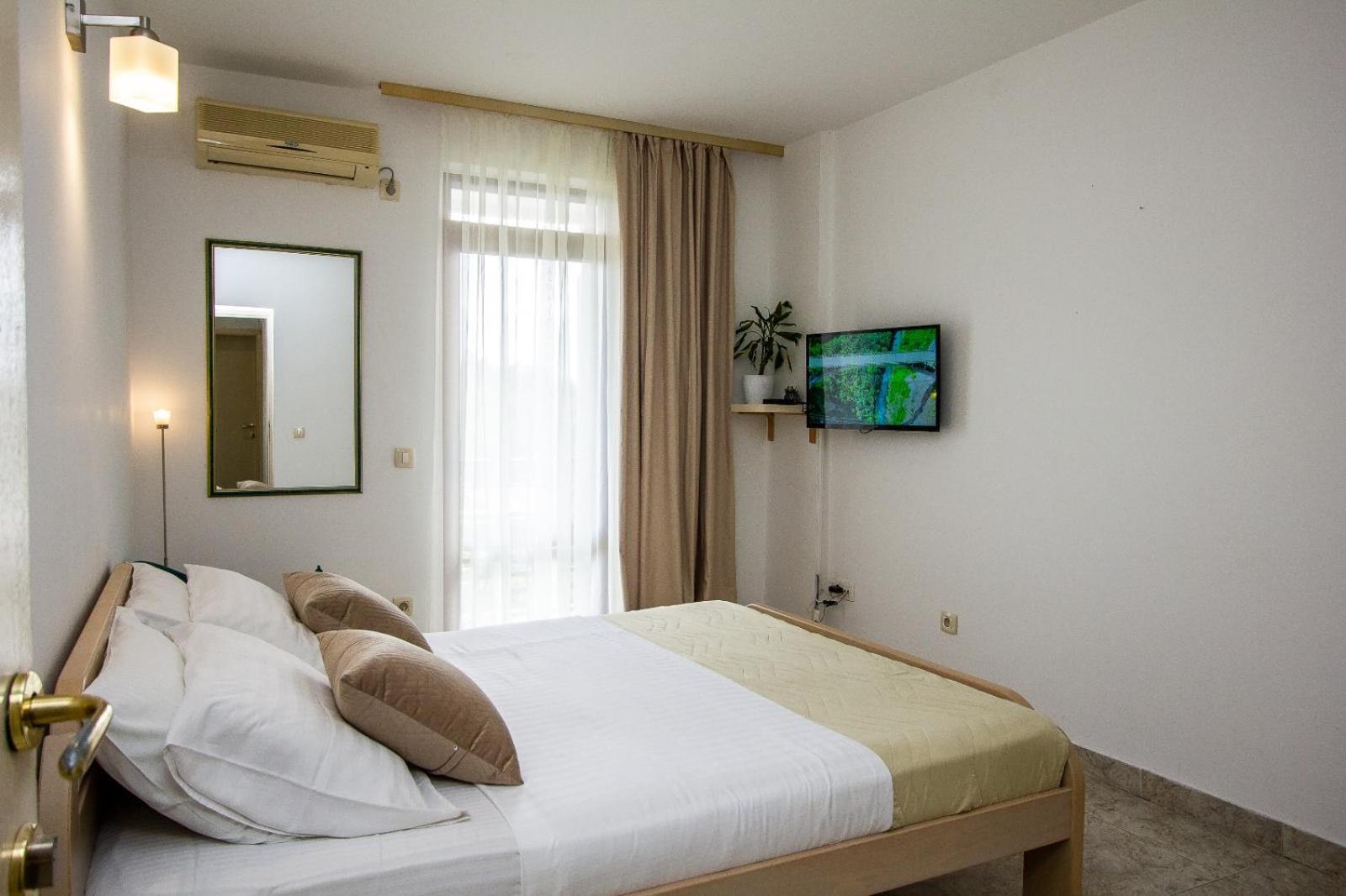 Apartments Ardura Петровац Экстерьер фото