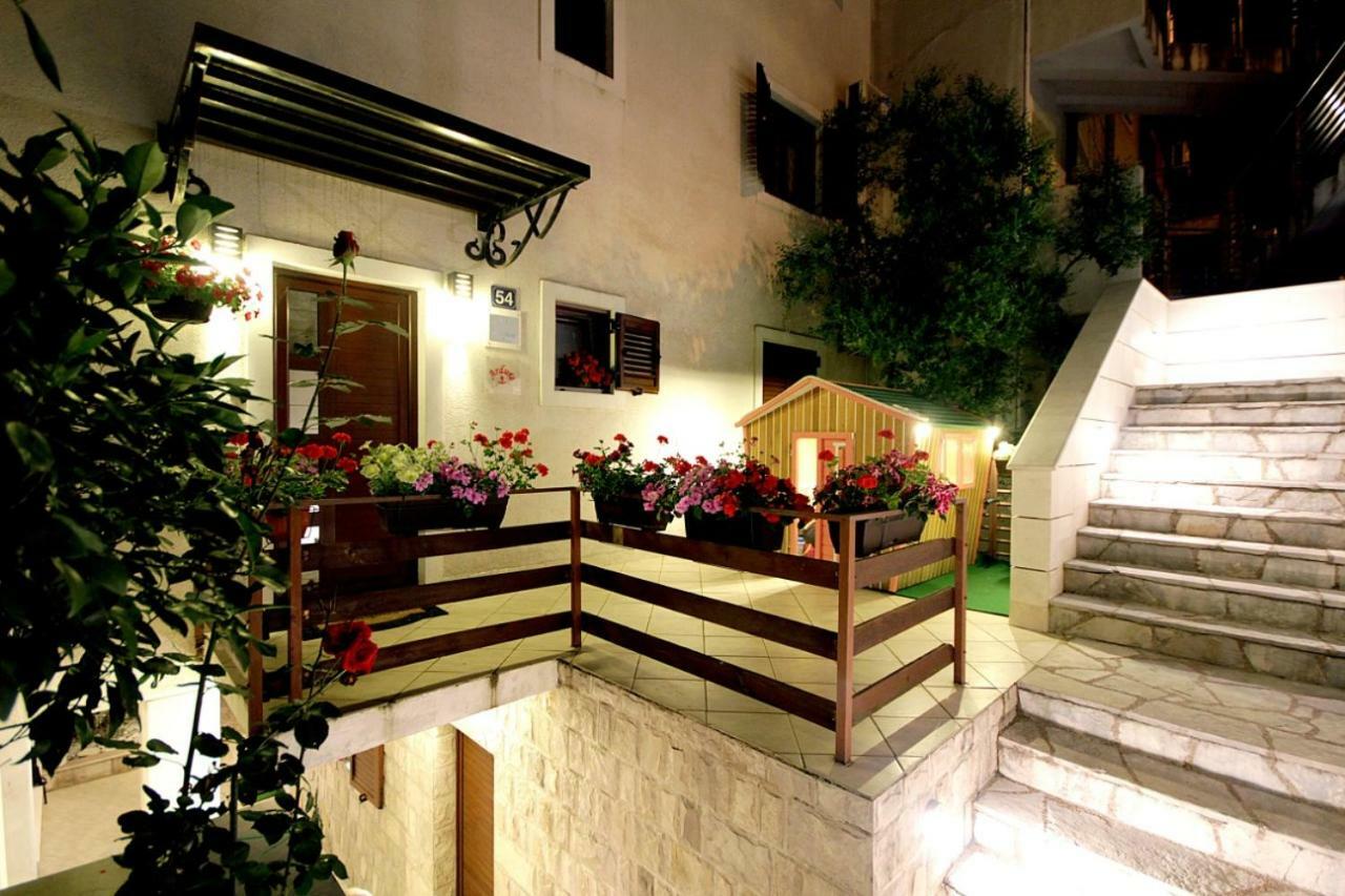 Apartments Ardura Петровац Экстерьер фото